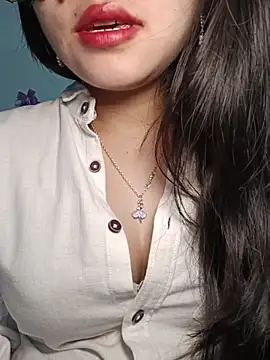 silkyhairs online show from July 28, 11:59 pm