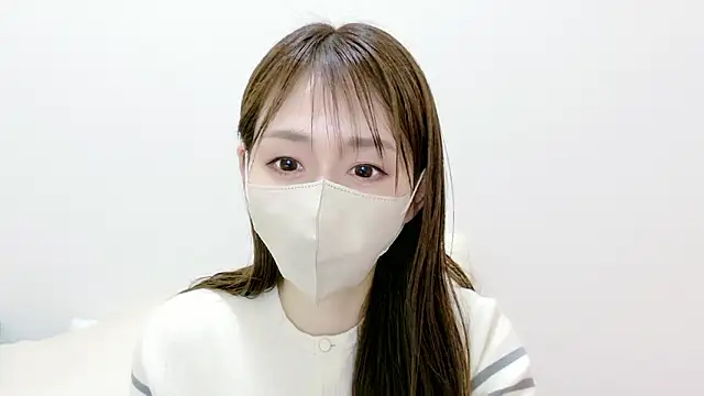 momoka  o0 online show from May 20, 7:05 am