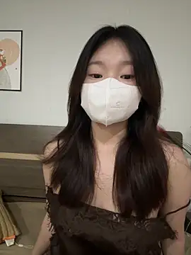 Ni Tran online show from May 21, 6:17 pm