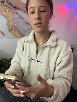 Ally sunnn online show from May 2, 5:16 pm