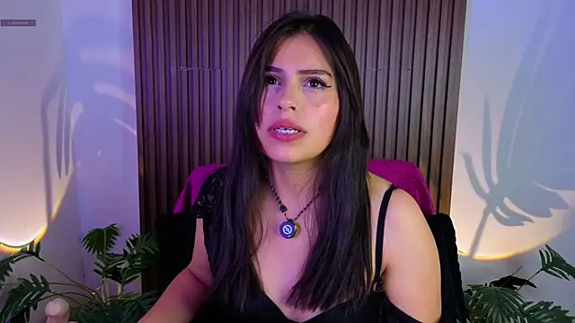 Yenifer 27 online show from May 7, 4:28 am