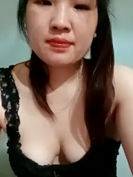 Kee2000 online show from May 11, 3:07 pm