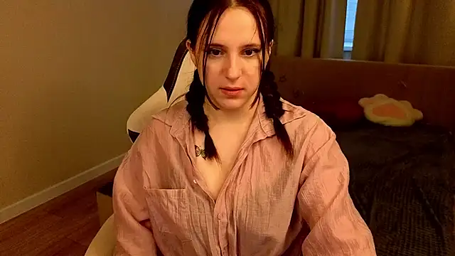 Julia Shyy online show from May 31, 2:28 am