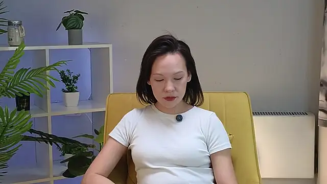 OdellLathrum online show from April 29, 8:06 am