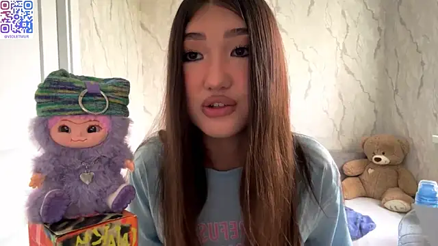 Violet Mur online show from May 27, 8:00 am