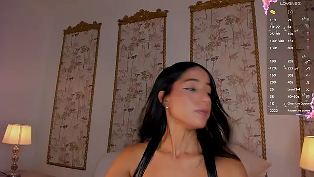 sara castro24  online show from May 23, 8:40 pm