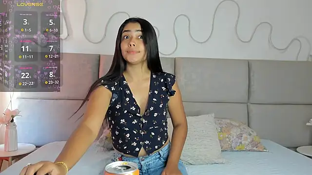 Yiiraaa1 online show from May 20, 7:22 pm