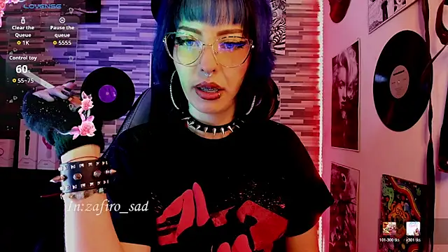 BlueElyxra online show from May 18, 4:51 am