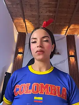 catalina lafer online show from July 7, 1:58 pm