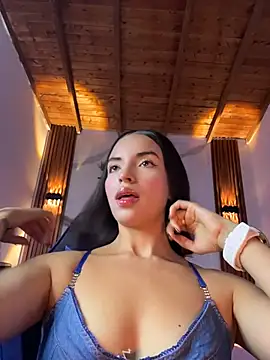 catalina lafer online show from July 21, 1:56 pm