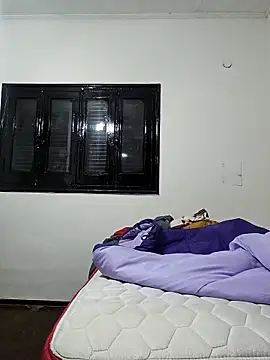 Rebelchocolate online show from June 15, 4:56 am
