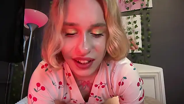 Miss Amy00 online show from June 9, 5:12 pm