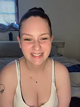 CuteBeaX online show from May 26, 5:45 pm