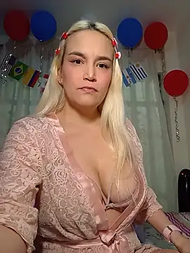 alezzafox online show from July 15, 5:56 am