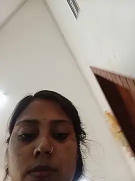 Simmi-00 online show from May 20, 10:12 am