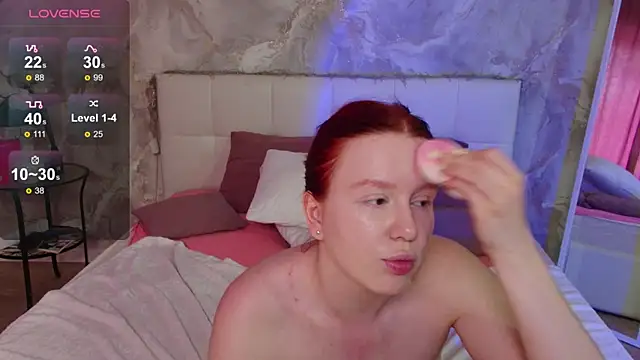 Lucyhornydoll  online show from July 18, 9:01 am