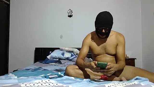 DuoCalienteshow69 online show from May 22, 2:37 pm