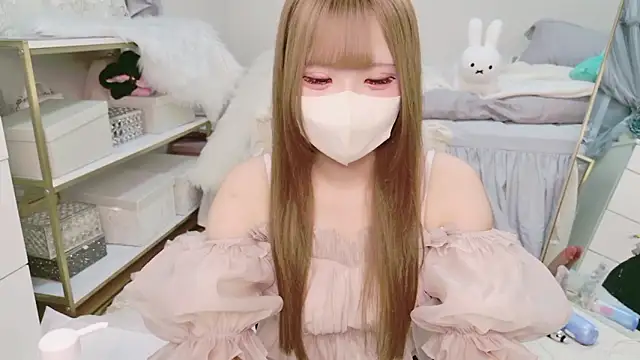 Ichiru chan online show from June 11, 7:05 am