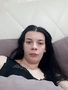 LunaAdika777 online show from May 13, 4:57 pm