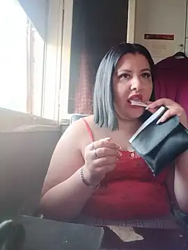 LittleMairy online show from May 27, 5:21 pm