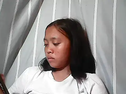 Yours AsianPinayGirl18 online show from June 3, 12:01 am