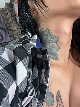 ximena xx online show from May 9, 5:09 am