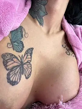 ximena xx online show from May 13, 11:32 pm