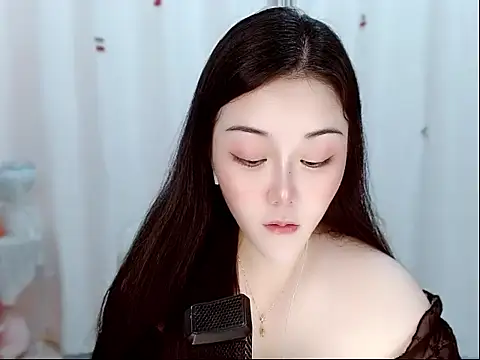 Amy-cnbaby online show from May 10, 2:24 am