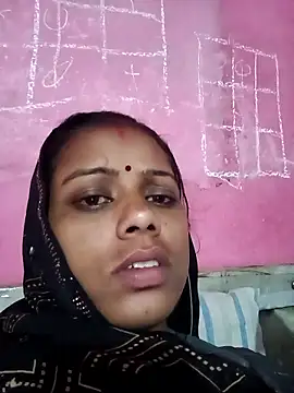 PUJAV01990 online show from May 1, 4:27 am