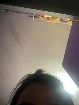 Jessi96Jess online show from May 28, 4:32 am