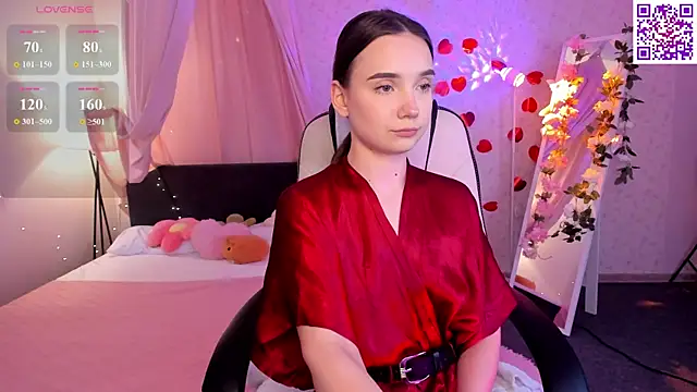 Elvienne online show from July 18, 3:21 am