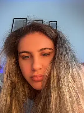 SensualQueenX online show from May 25, 8:13 am