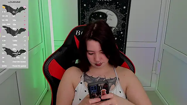 PurpleRune online show from May 11, 1:24 pm