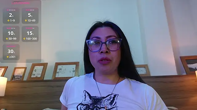 FranciscaVera online show from June 13, 12:08 am