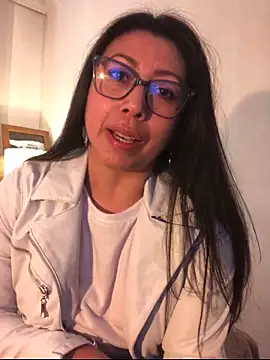 FranciscaVera online show from May 21, 7:34 pm