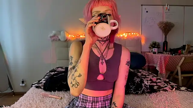 my pussy sweet online show from July 6, 6:43 pm