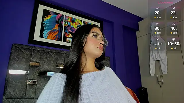 jade lov online show from May 23, 3:54 pm