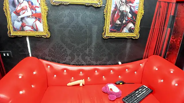 Evelin Hellsing online show from May 19, 2:29 am