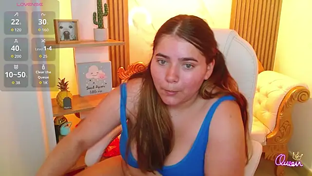Laurha  online show from May 16, 7:57 pm