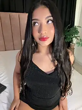 SabrinaX X online show from June 12, 10:18 pm