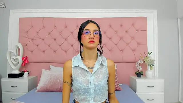 SarahDoll   online show from June 16, 3:13 pm
