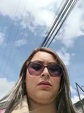 Kendall 37 online show from May 19, 3:08 pm