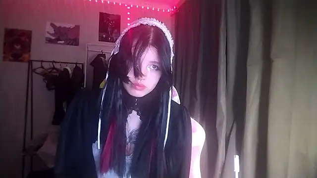 VeIvetLure online show from May 10, 5:04 pm