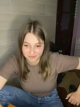Blossom Emily online show from June 1, 6:09 pm