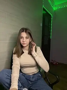 Blossom Emily online show from May 20, 5:10 pm