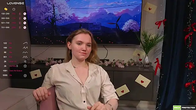 VallieFugate online show from May 17, 10:36 am