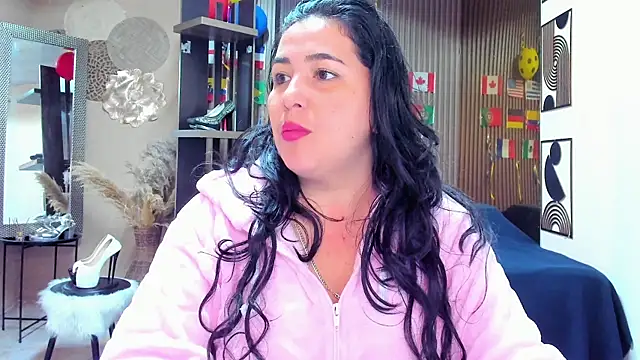 BBWLuxuryMuse online show from June 29, 11:54 am