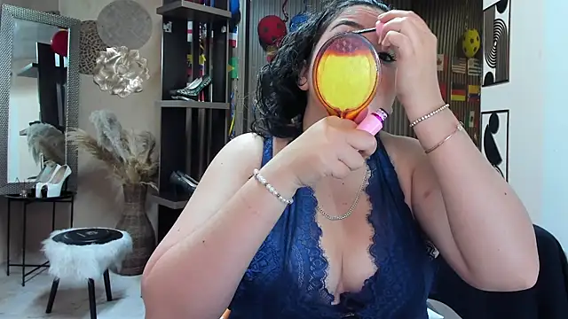 BBWLuxuryMuse online show from June 28, 12:23 pm