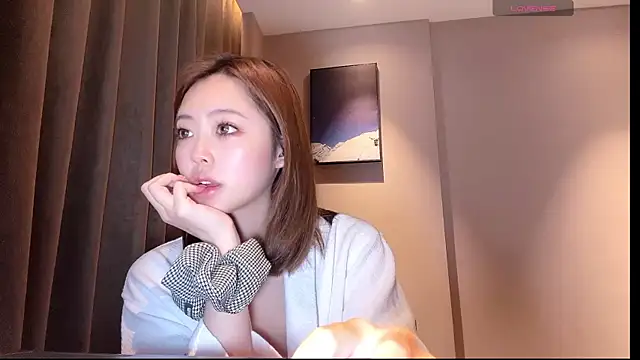 keke-20081130 online show from May 29, 5:22 pm