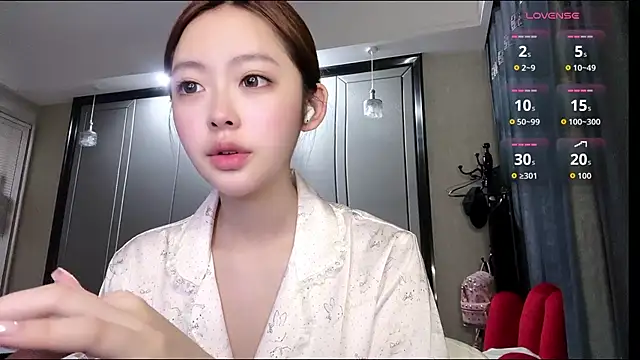 keke-20081130 online show from June 17, 3:35 pm